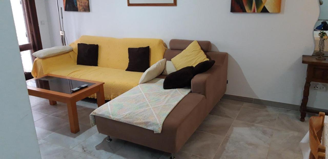 Victoria Apartment Estepona Dış mekan fotoğraf